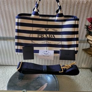 ❤️SOLD❤️Prada Canapata Large Tote